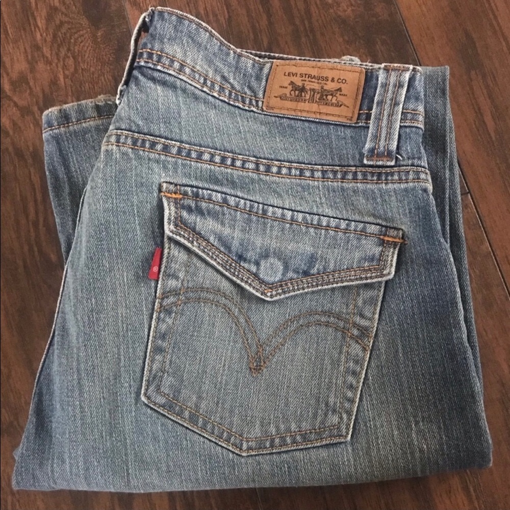 Levi’s Low Flare 542 Jeans